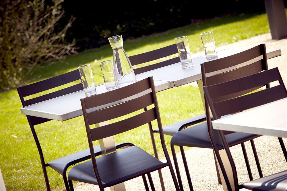 Campanile Tours Sud - Chambray-Les-Tours Hotel Bagian luar foto