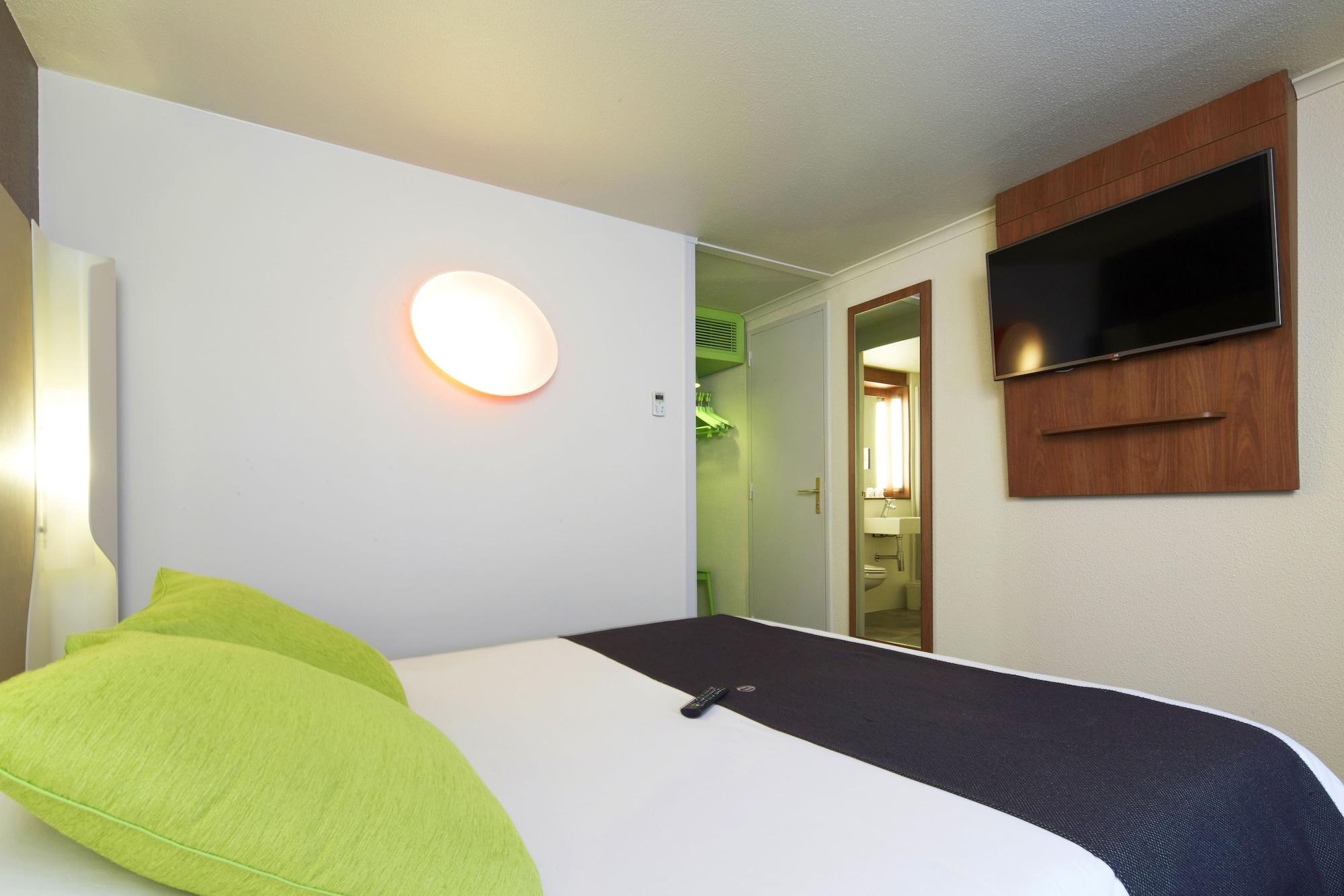 Campanile Tours Sud - Chambray-Les-Tours Hotel Bagian luar foto