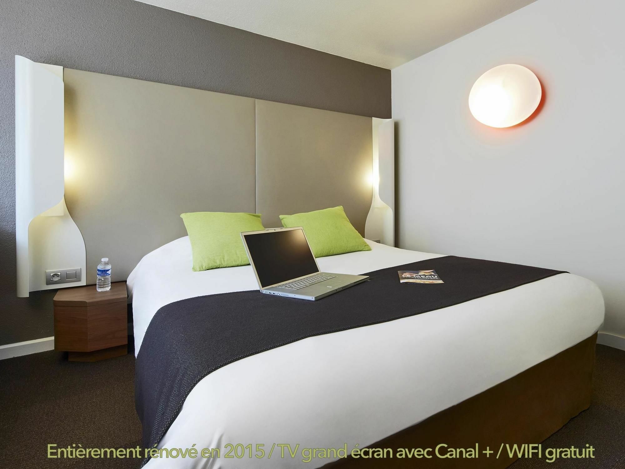 Campanile Tours Sud - Chambray-Les-Tours Hotel Bagian luar foto